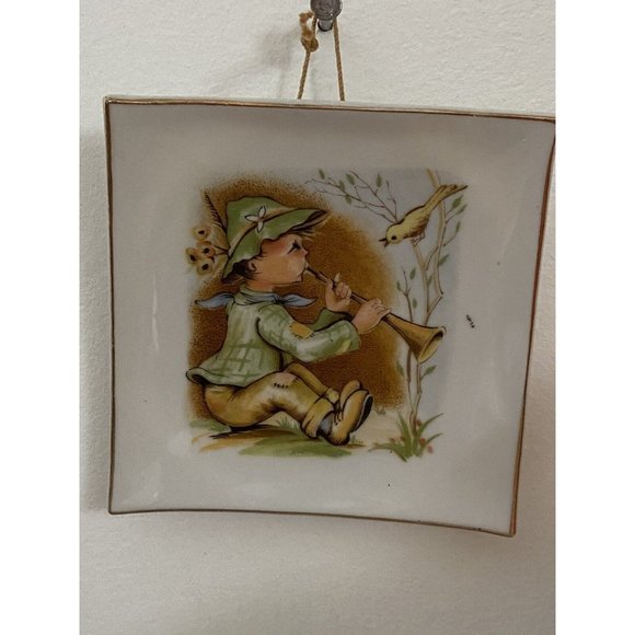 Vintage Hand Painted Small Porcelain Wall Hanging Plate or Christmas Ornament 3" - Picture 1 of 16